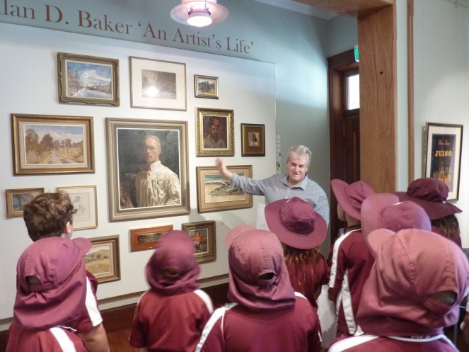 Camden Macaria Gallery MawarraPS Visit 2018April11 lowres