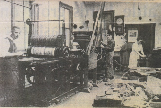 Camden News Linotype printing machine 1930 CN