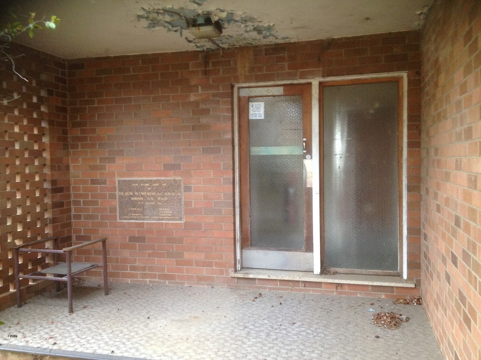 Camden Hospital Nurses Home Lower Entry & Foundation Stone 2018 IWillis