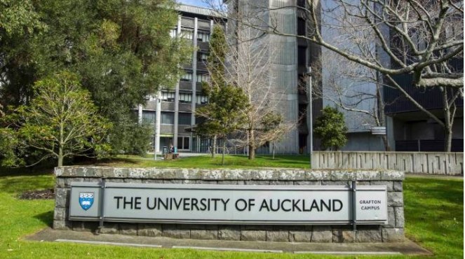 Auckland University of Auckland Signage 2019 UoA