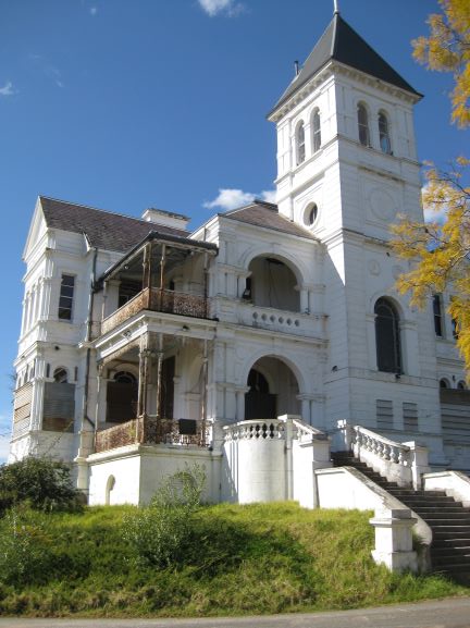 Narellan Studley Park House 2015 IW